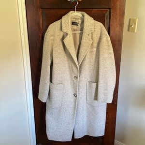 Womens wool blend lined coat. Size medium to large